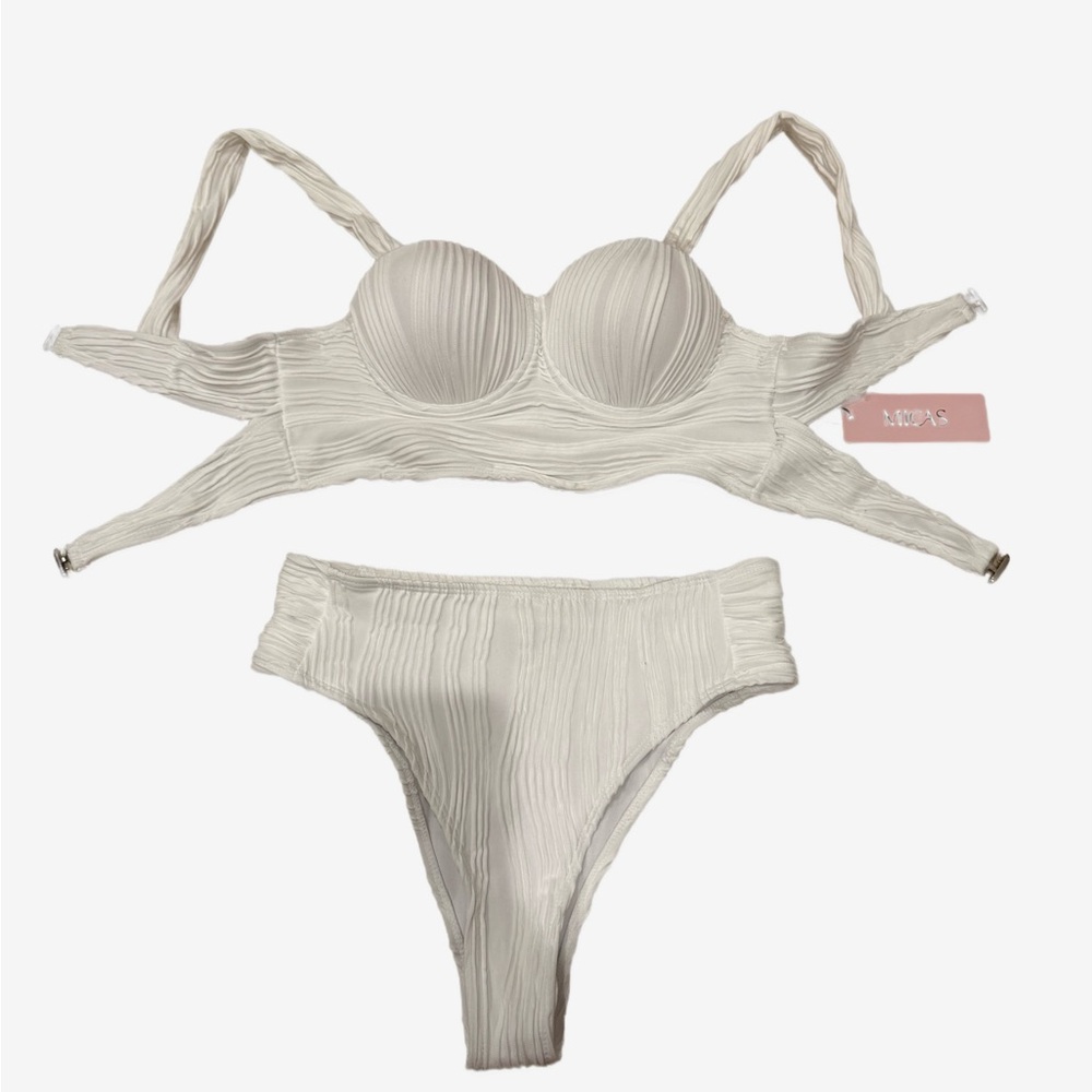 MICAS Elegant White Women's Swimwear Set